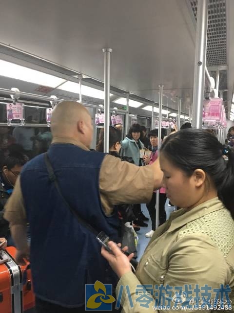 百度胖老师吧上海市公 安局轨道交通分局石宇玉老师求救  微信抖音快手百度贴吧百科图片视频知道搜索上海胖 ...